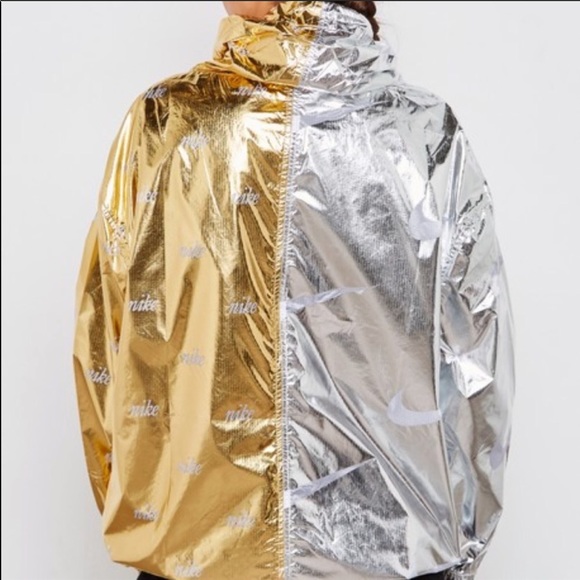 NWT Nike Metallic Logo Windbreaker - Picture 4 of 7